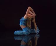 Model: Christine Martitz, Dive Into Yoga